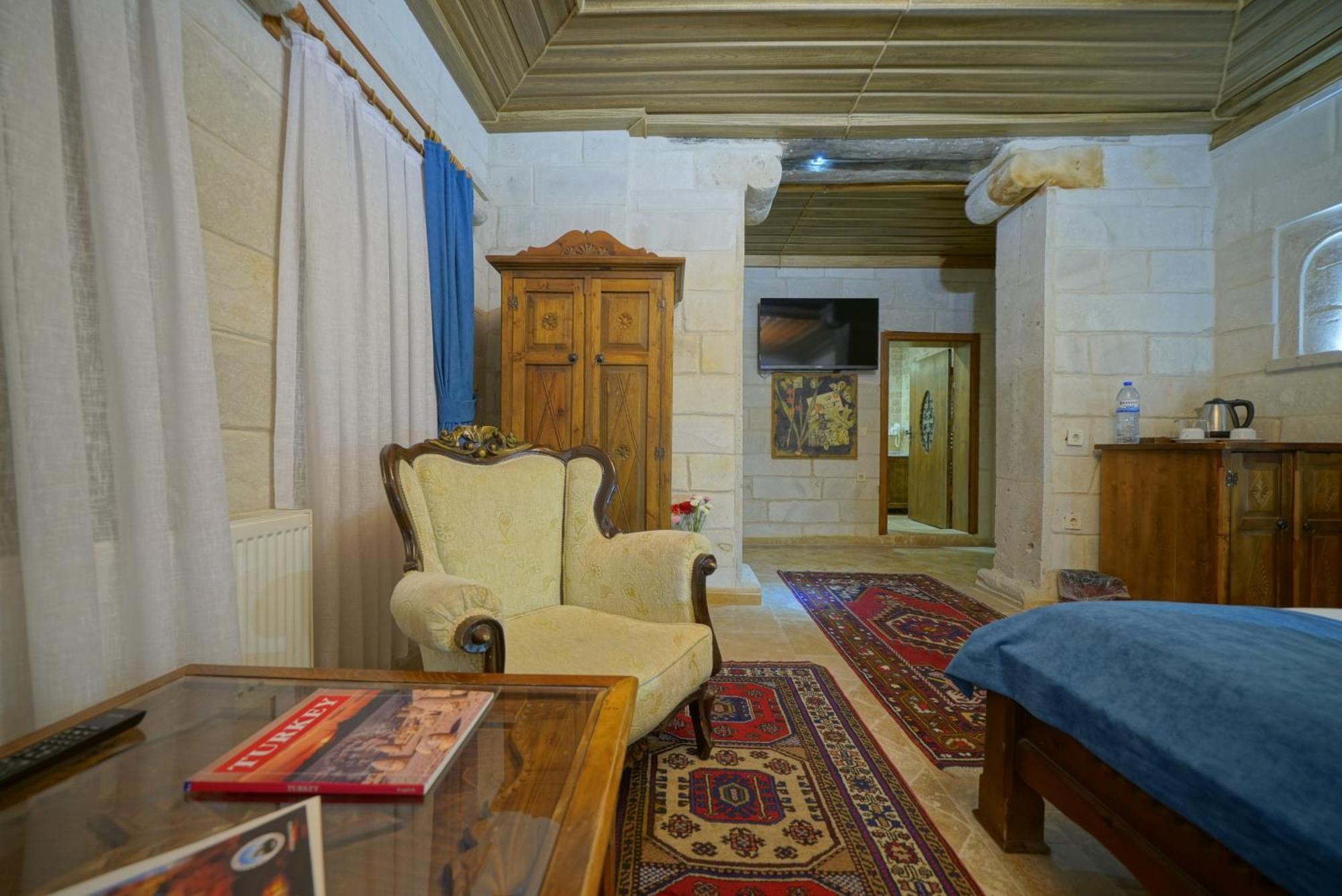 Shoestring Stone House Göreme Kamer foto