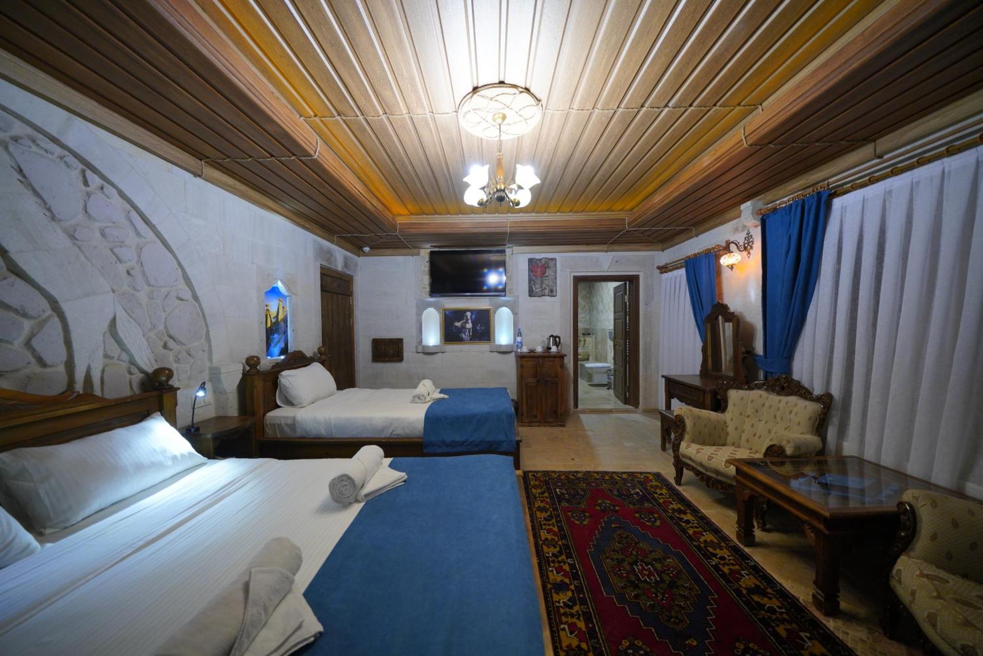 Shoestring Stone House Göreme Kamer foto